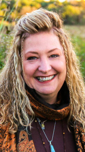 Portrait of Laura Kuhl